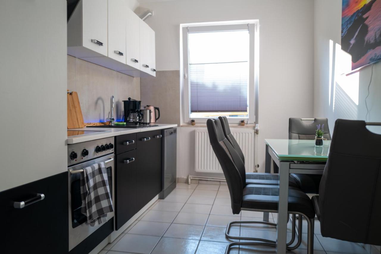 Apartment #411 Comfort-wohnung In Muelheim *